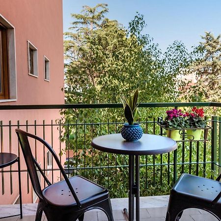 Mako Sorrento Suites Екстериор снимка