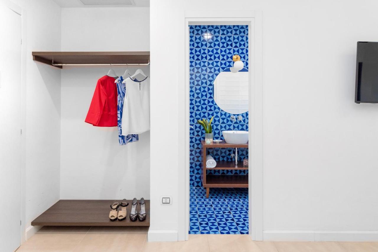 Mako Sorrento Suites Екстериор снимка