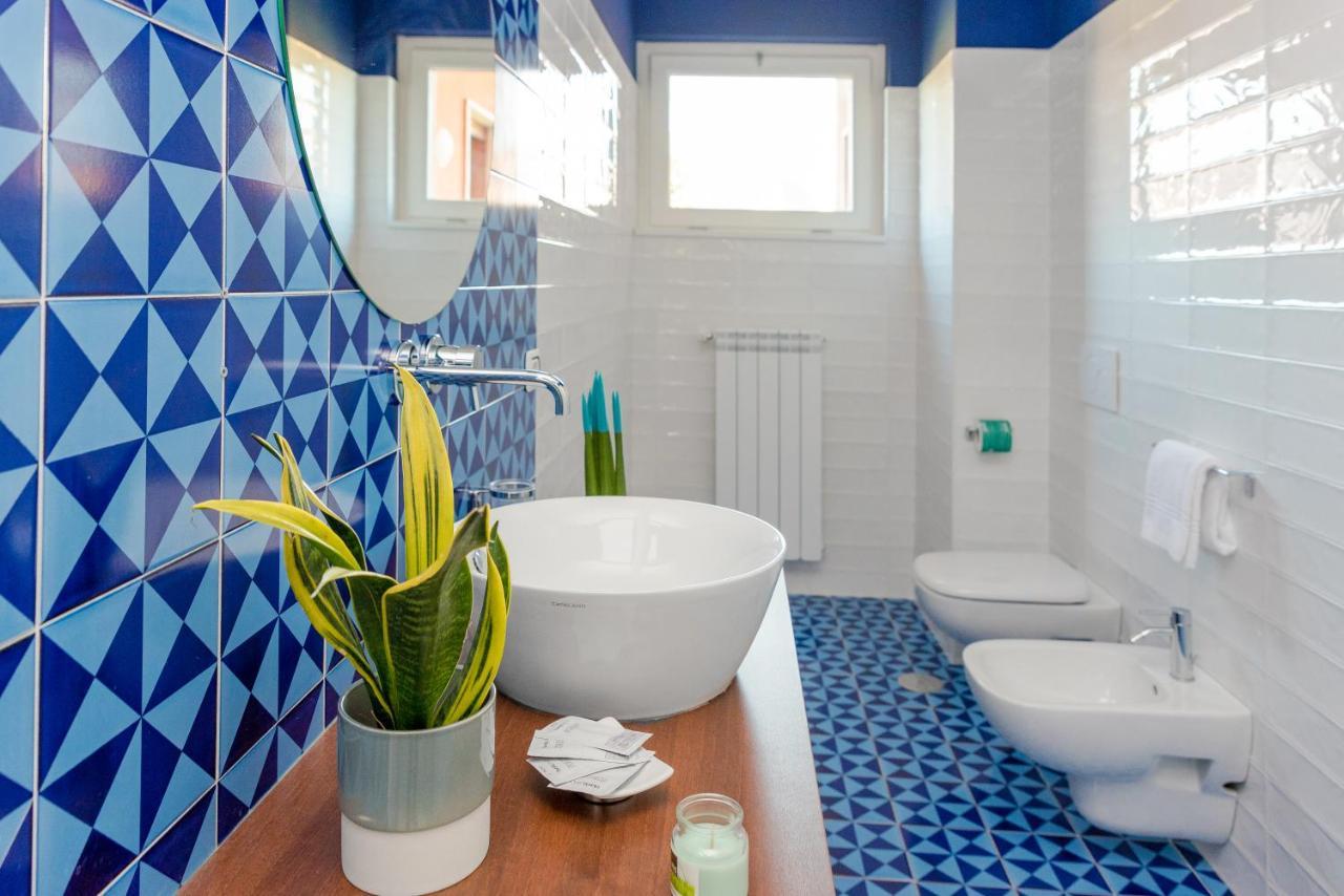 Mako Sorrento Suites Екстериор снимка