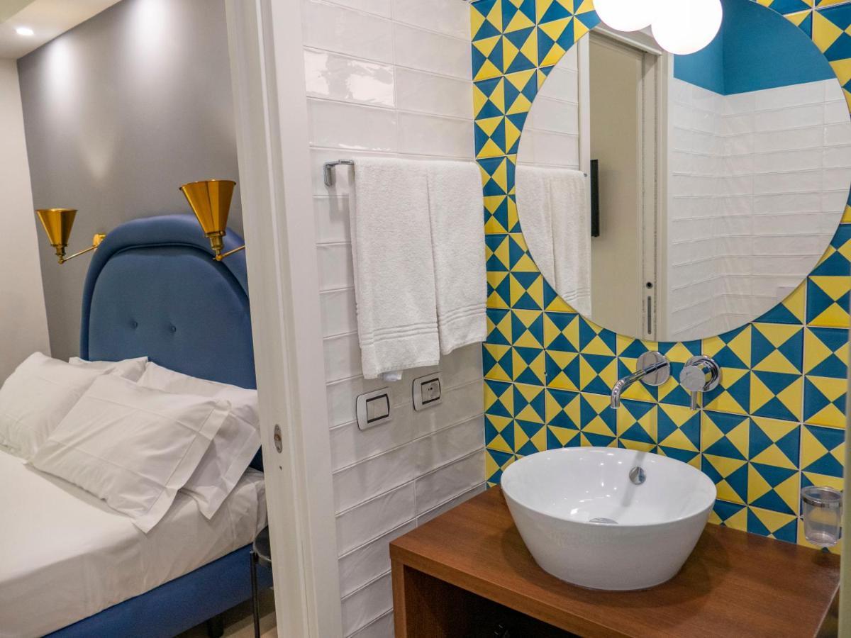 Mako Sorrento Suites Екстериор снимка